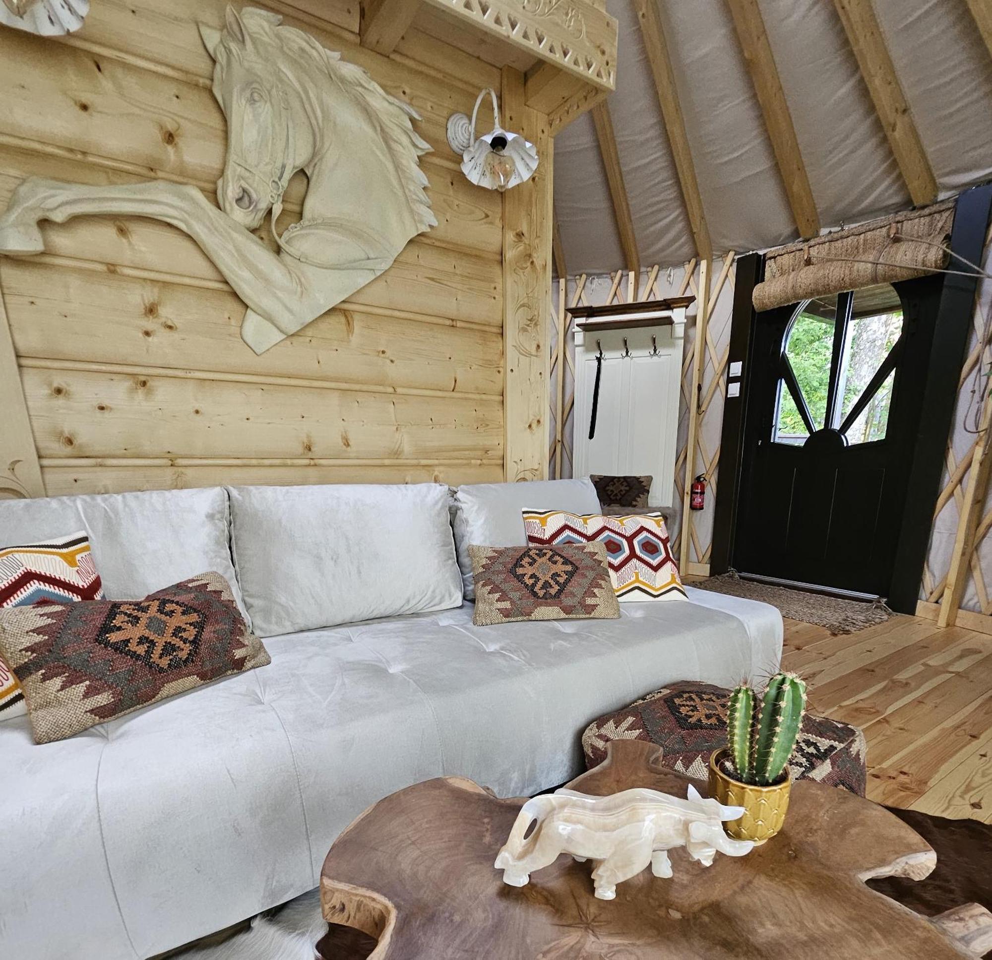 Jurta Na Wypasie - Luksusowy Namiot Z Widokiem Na Gory - Jacuzzi, Sauna, Split Ac, Private, Star View Zakopane Exterior foto