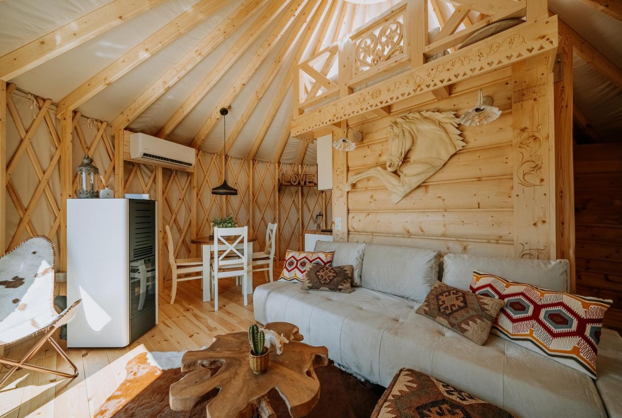 Jurta Na Wypasie - Luksusowy Namiot Z Widokiem Na Gory - Jacuzzi, Sauna, Split Ac, Private, Star View Zakopane Exterior foto